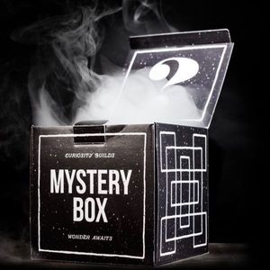 Men’s Mystery Box!